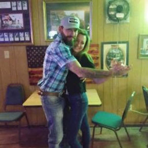 Meet your Posher, Kendra